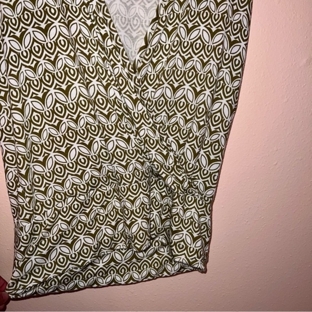 #028 š„ Banana Republic Sleeveless Blouse - Picture 4 of 6